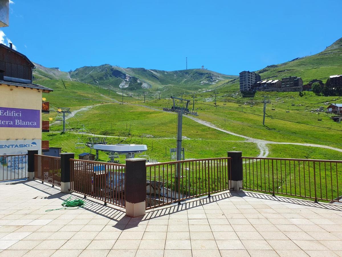 Apartamentos Grifovacances Tres Estrelles Club 帕斯底拉卡萨 外观 照片