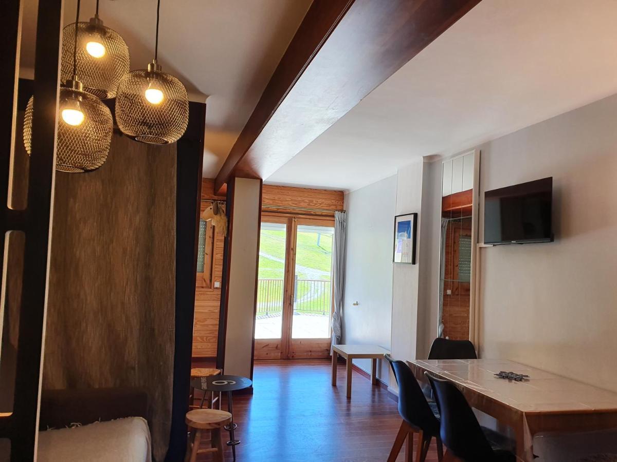 Apartamentos Grifovacances Tres Estrelles Club 帕斯底拉卡萨 外观 照片